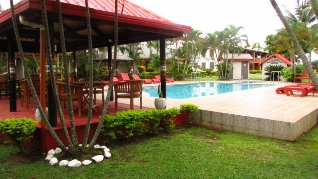 วายโลโล บีช รีสอร์ต Hotel นาดี ภายนอก รูปภาพ
