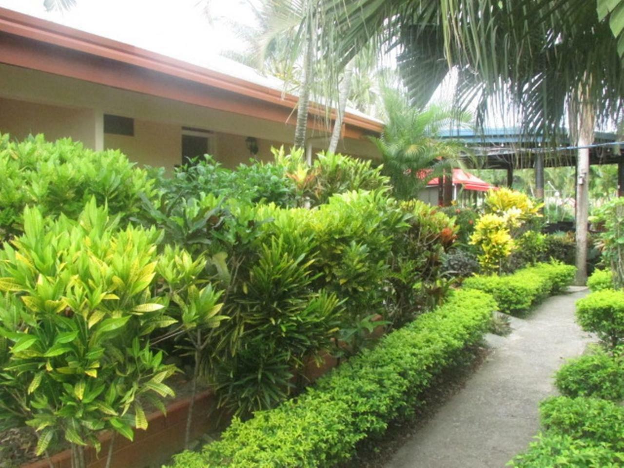 วายโลโล บีช รีสอร์ต Hotel นาดี ภายนอก รูปภาพ